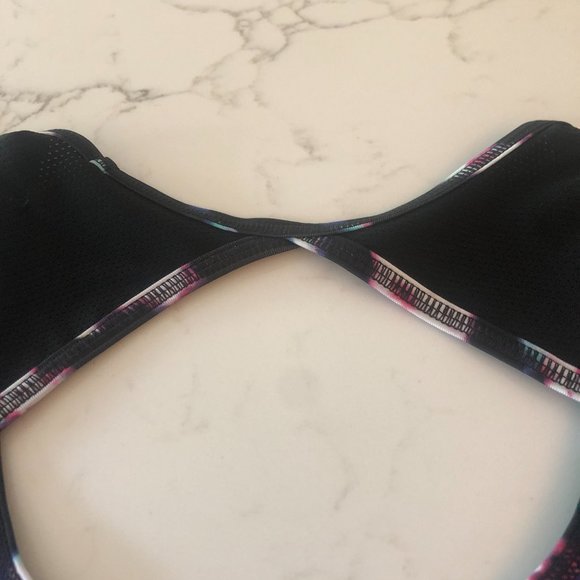 Like New Ideology Workout Tank - Picture 5 of 5